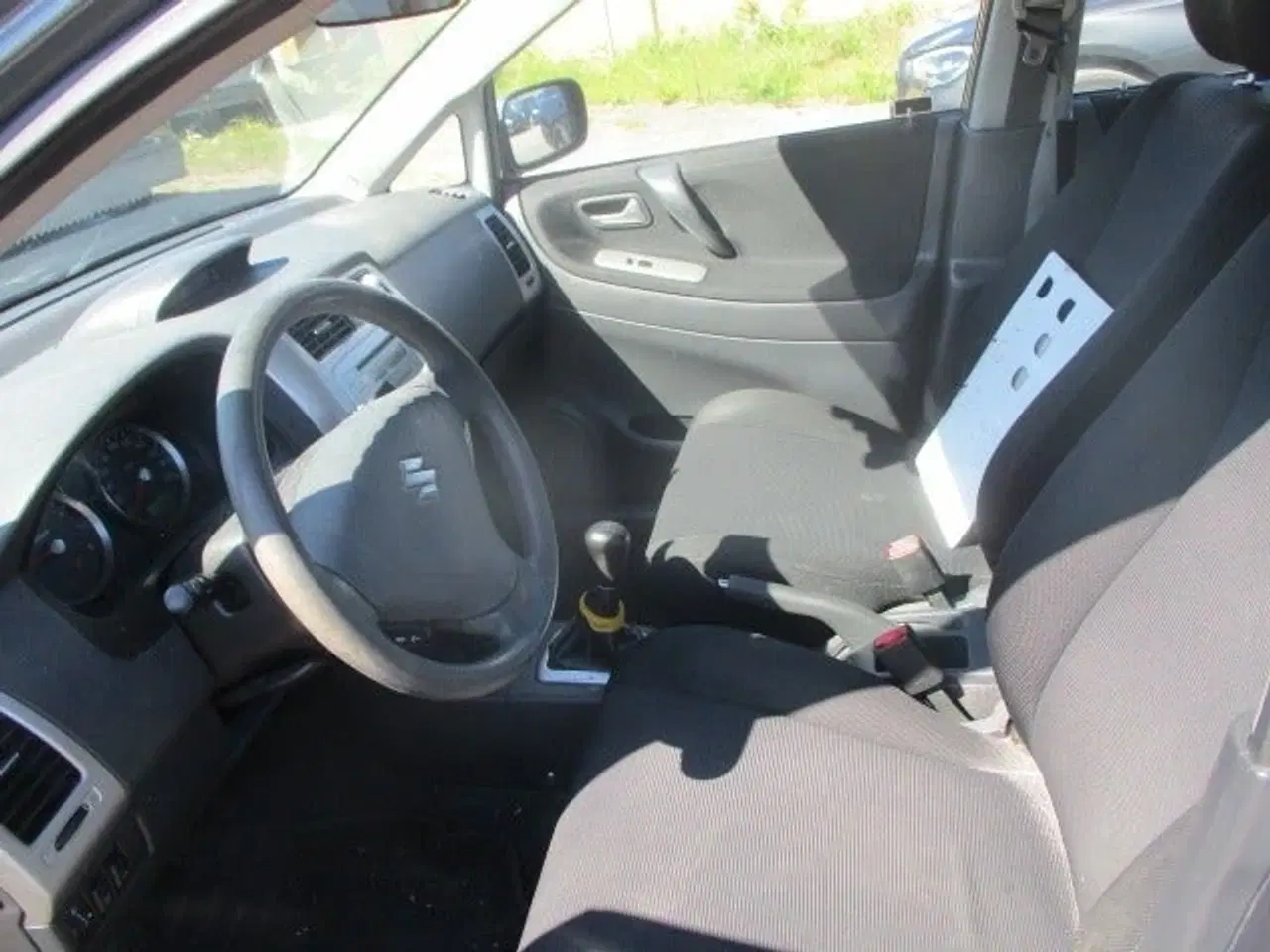 Billede 8 - Suzuki Liana 1,6 