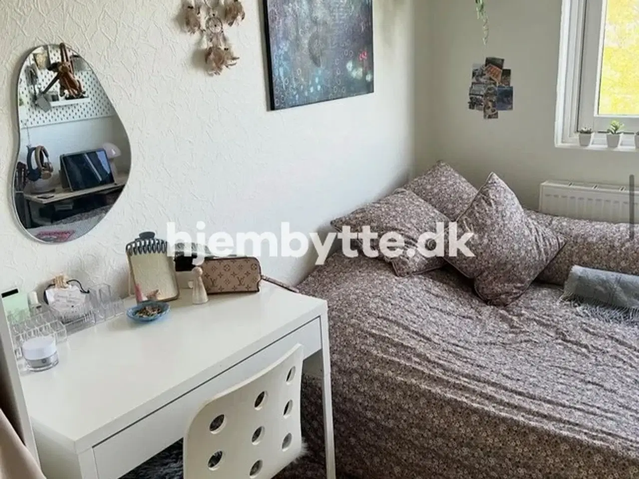 Billede 1 - Hjembytte - Bymuren