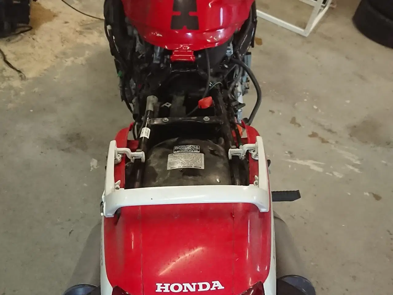 Billede 10 - honda cbr 1000 reservedele sælges