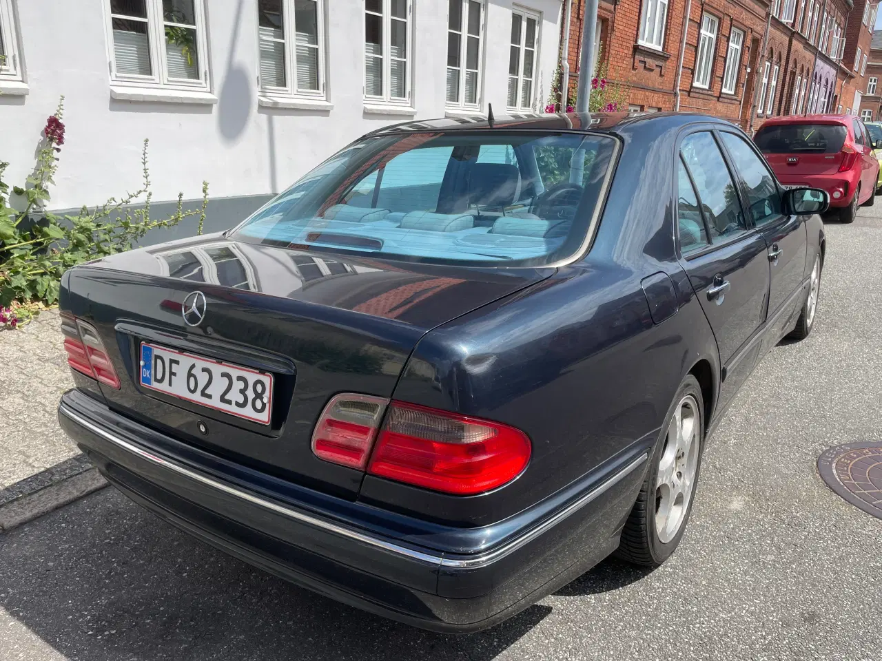 Billede 3 - Mercedes E240 2,4 AUT