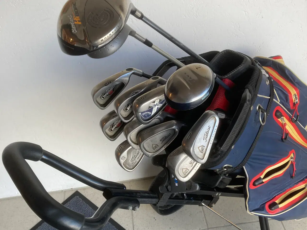 Billede 1 - Golfsæt vogn , regntæt Bag, køll. Jern.mm.