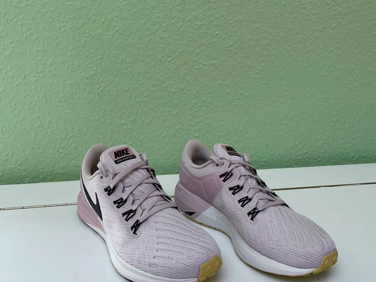 Billede 4 - Sko i Flere modeller / størrelser