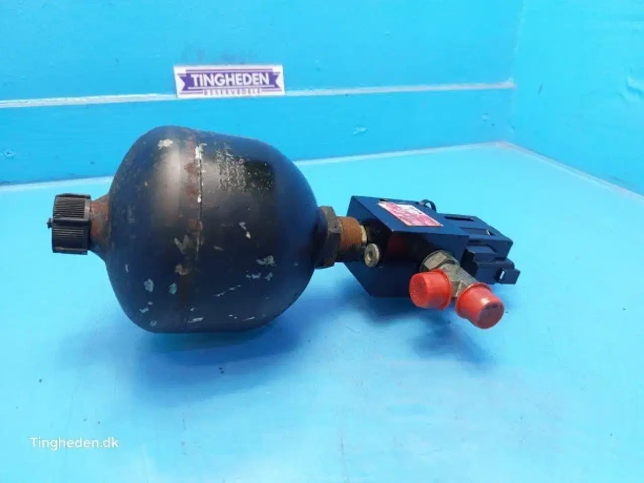 Billede 3 - John Deere T660I Hydraulikventil AZ51268