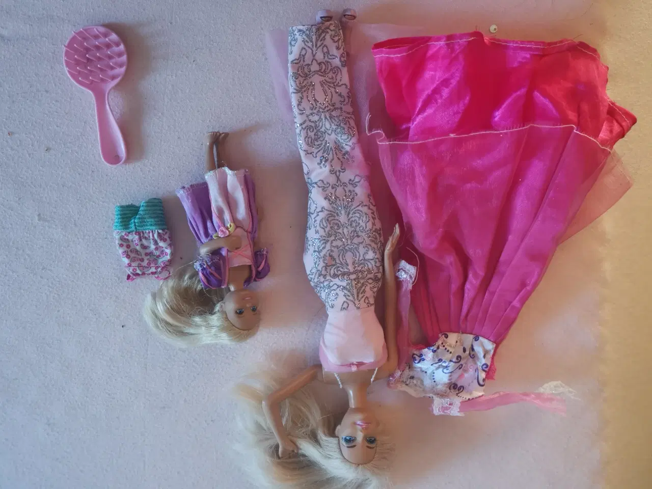 Billede 7 - Barbie dukker mm
