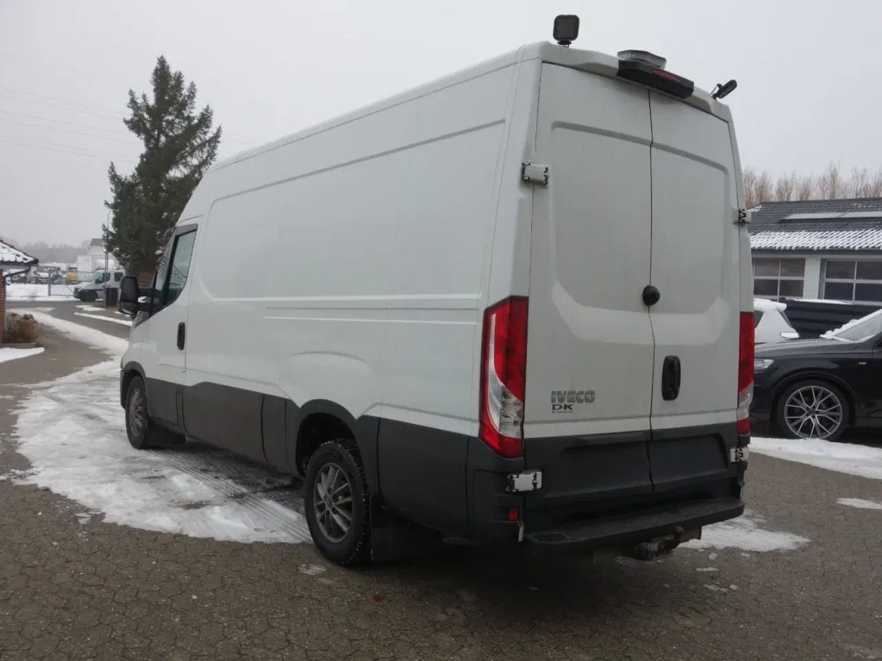 Billede 12 - Iveco Daily 3,0 35S18 12m³ Van AG8