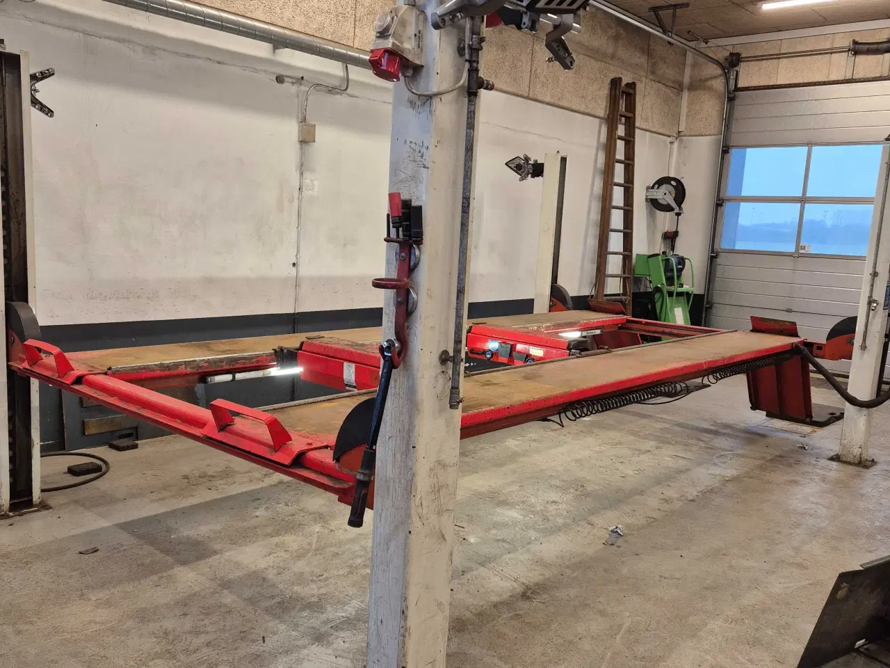 Billede 7 - 4 søjlet lift stenhøj 4 tons