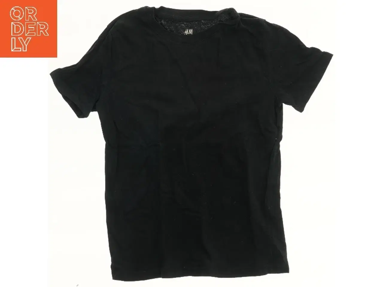 Billede 1 - Sort T-shirt fra H&M (str. 122)