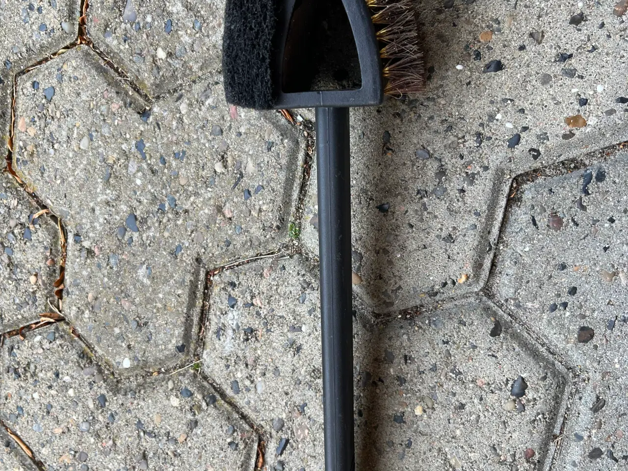Billede 1 - Grill stålbørste 
