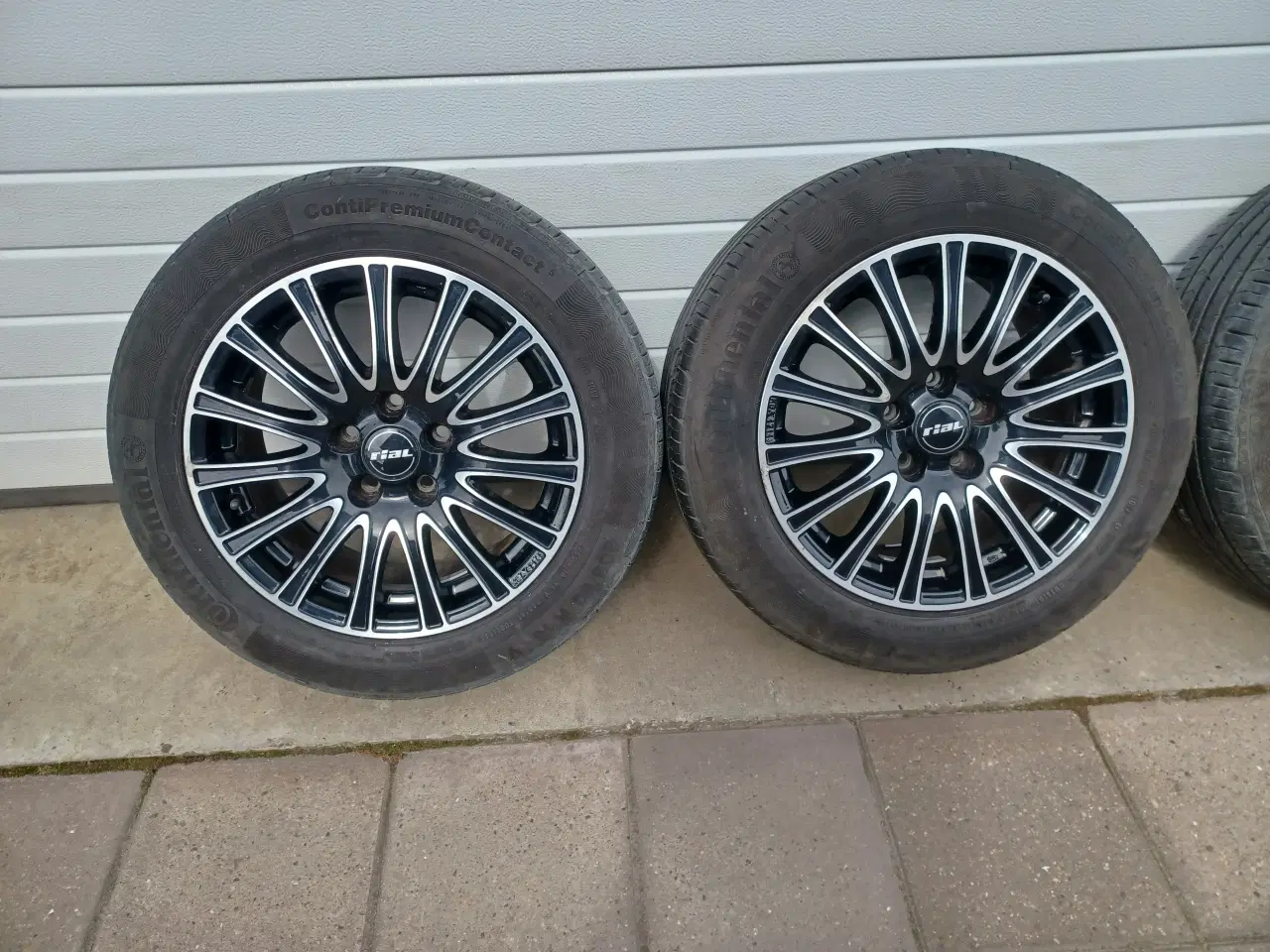 Billede 2 - Saab alufælge med sommerdæk.