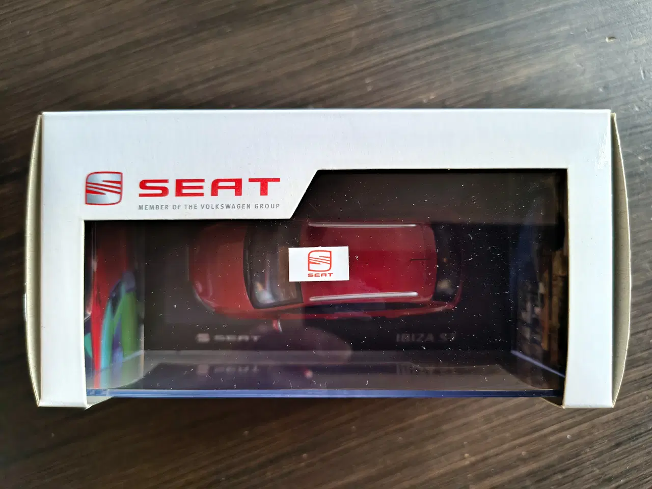 Billede 3 - Seat Ibiza ST modelbil rød 1:43