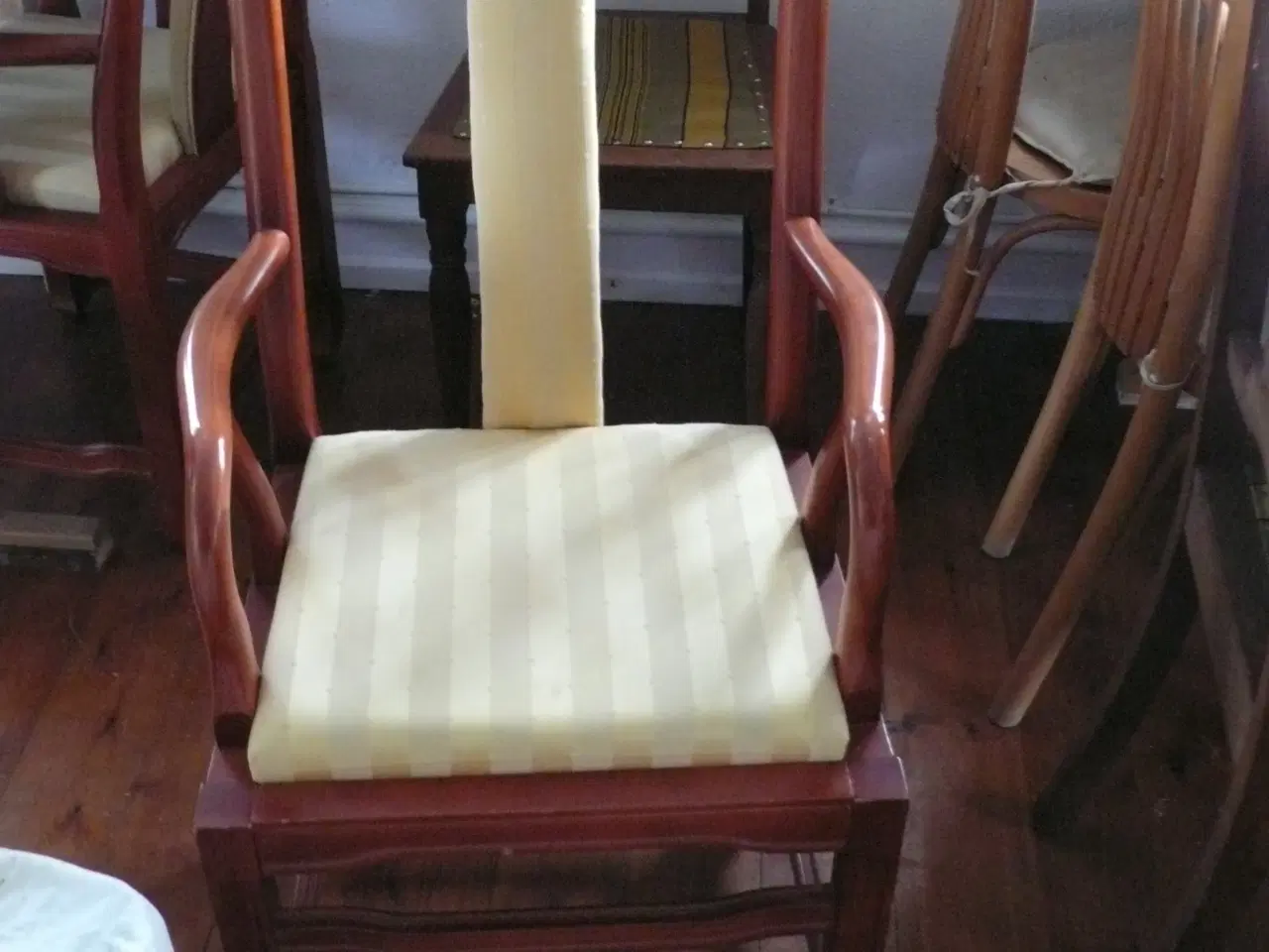 Billede 2 - spisestole 