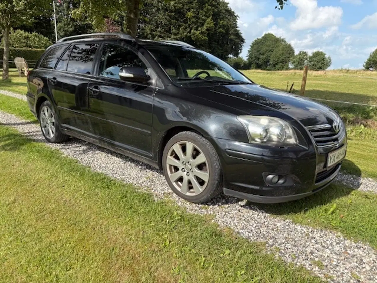 Billede 2 - Toyota Avensis 2,0 D-4D Executive stc. 5d Nysynet