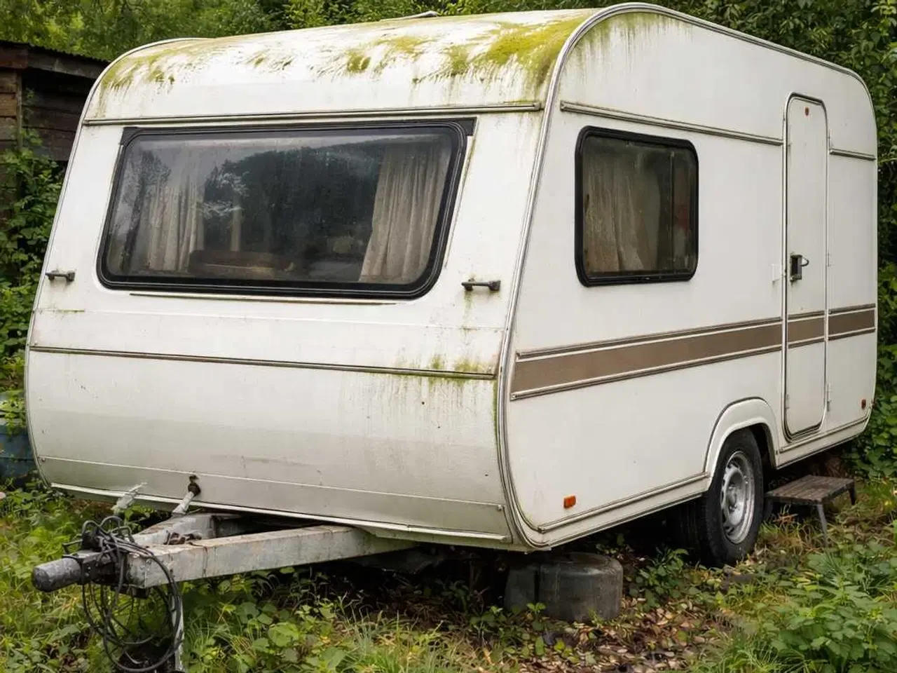 Billede 1 - Skadet Campingvogn 