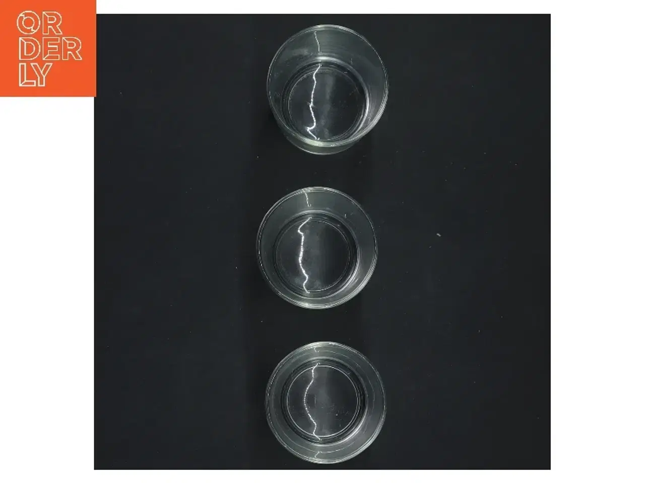 Billede 2 - Sæt af tre små lysestager glas (str. Ø 5x6 cm)