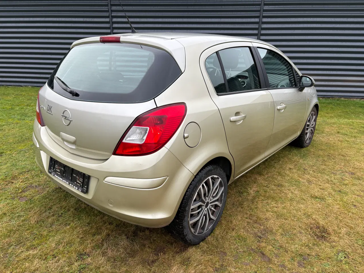 Billede 6 - Opel Corsa 1,2 16V Cosmo - SKAL SYNES...