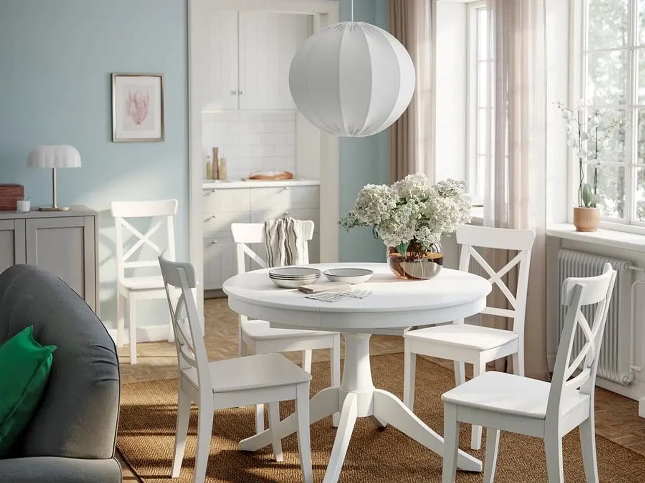 Billede 4 - Rosentorp spisebordsstole i hvid fra IKEA 