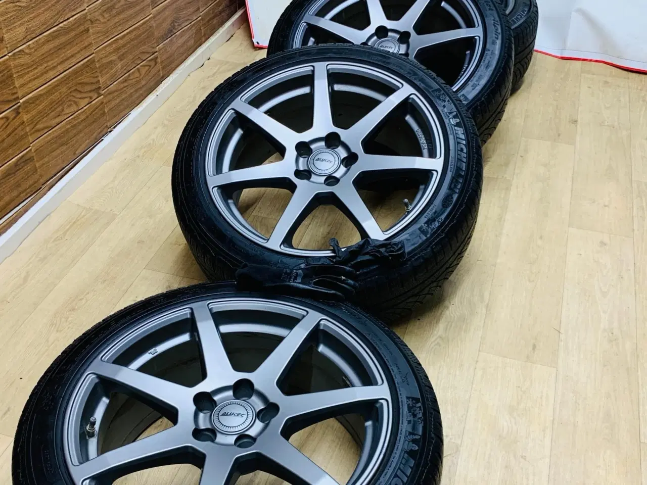 Billede 1 - R19 5x120