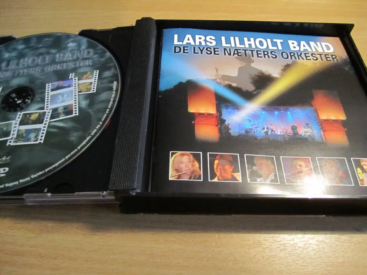 Billede 3 - LARS LILHOLT Band. 2 x Cd + Dvd.
