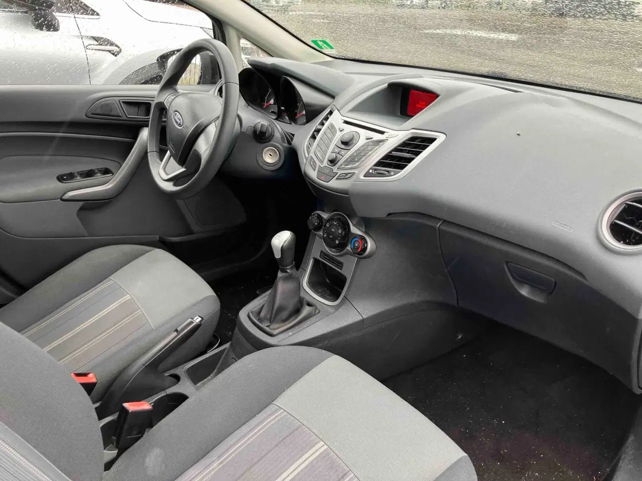 Billede 6 - Ford FIESTA Active 1.3.benzin 5 dørs a/c,træk