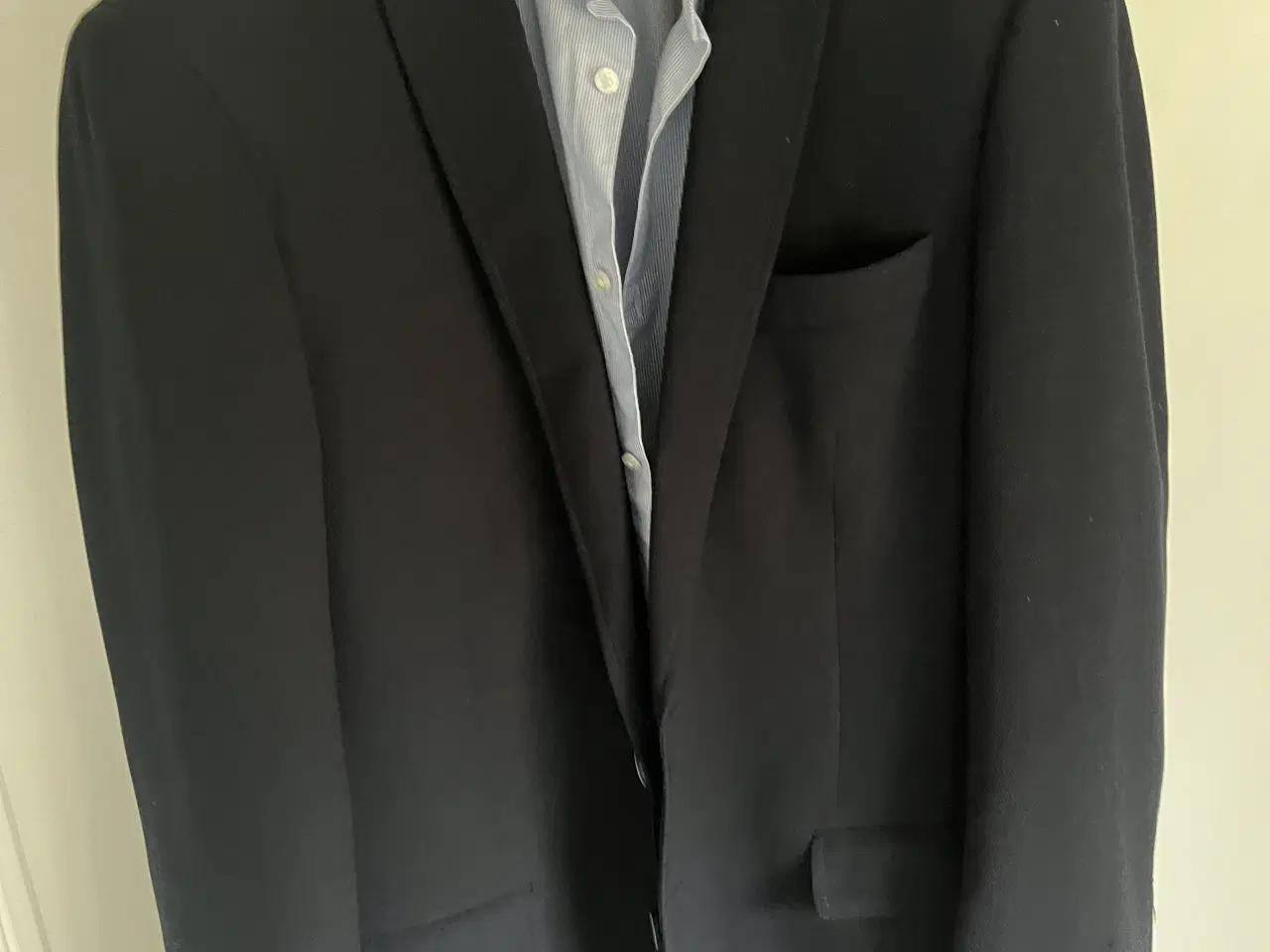 Billede 1 - Habit jakke Kaiser og Boss skjorte 