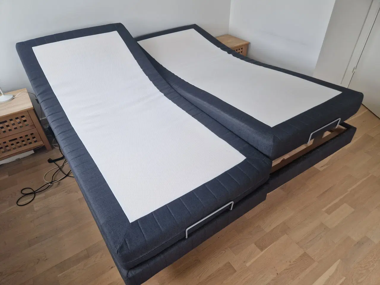 Billede 1 - Seng, 2 stk.