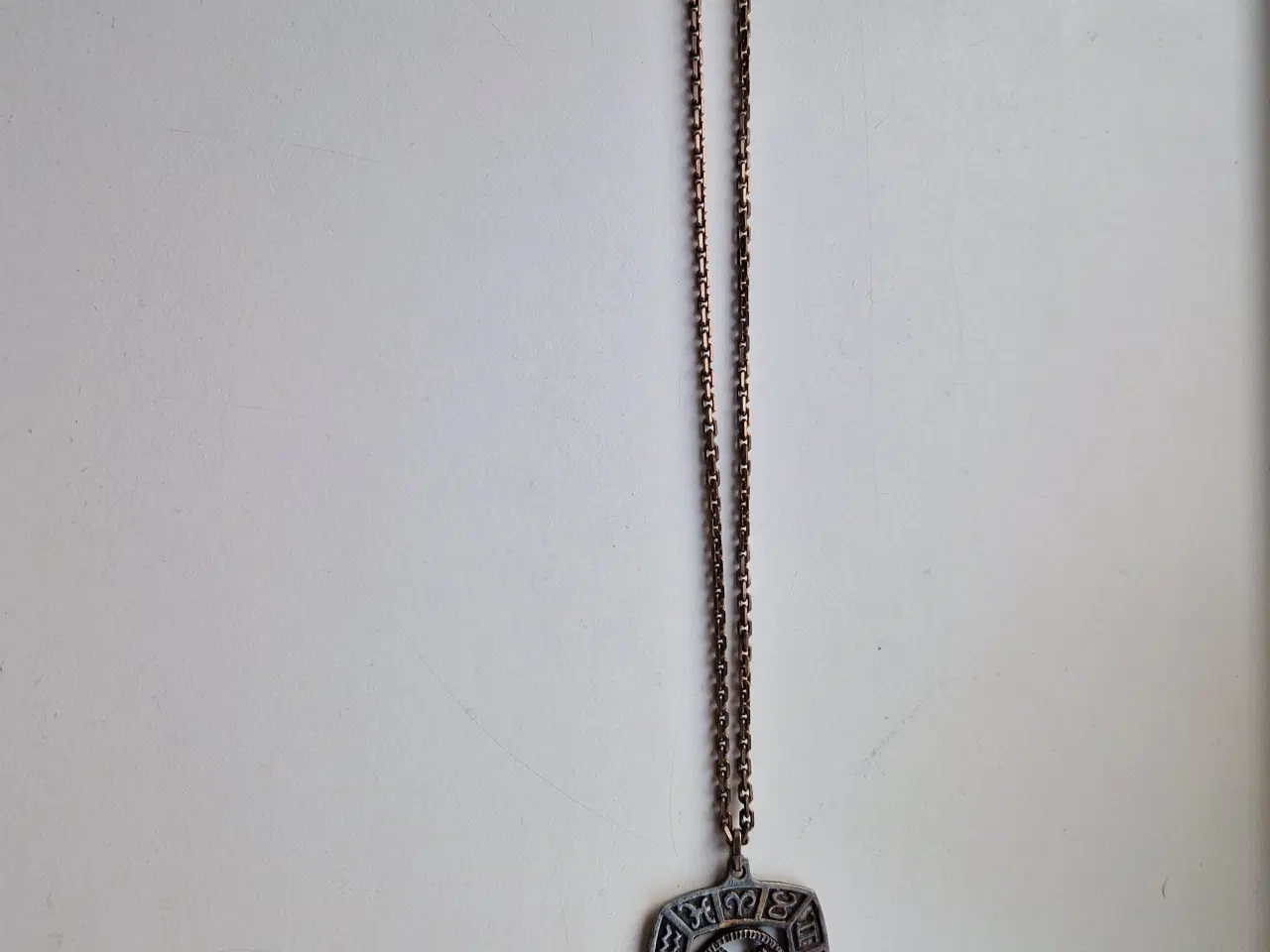 Billede 3 - Kæde med stjernetegn i tin