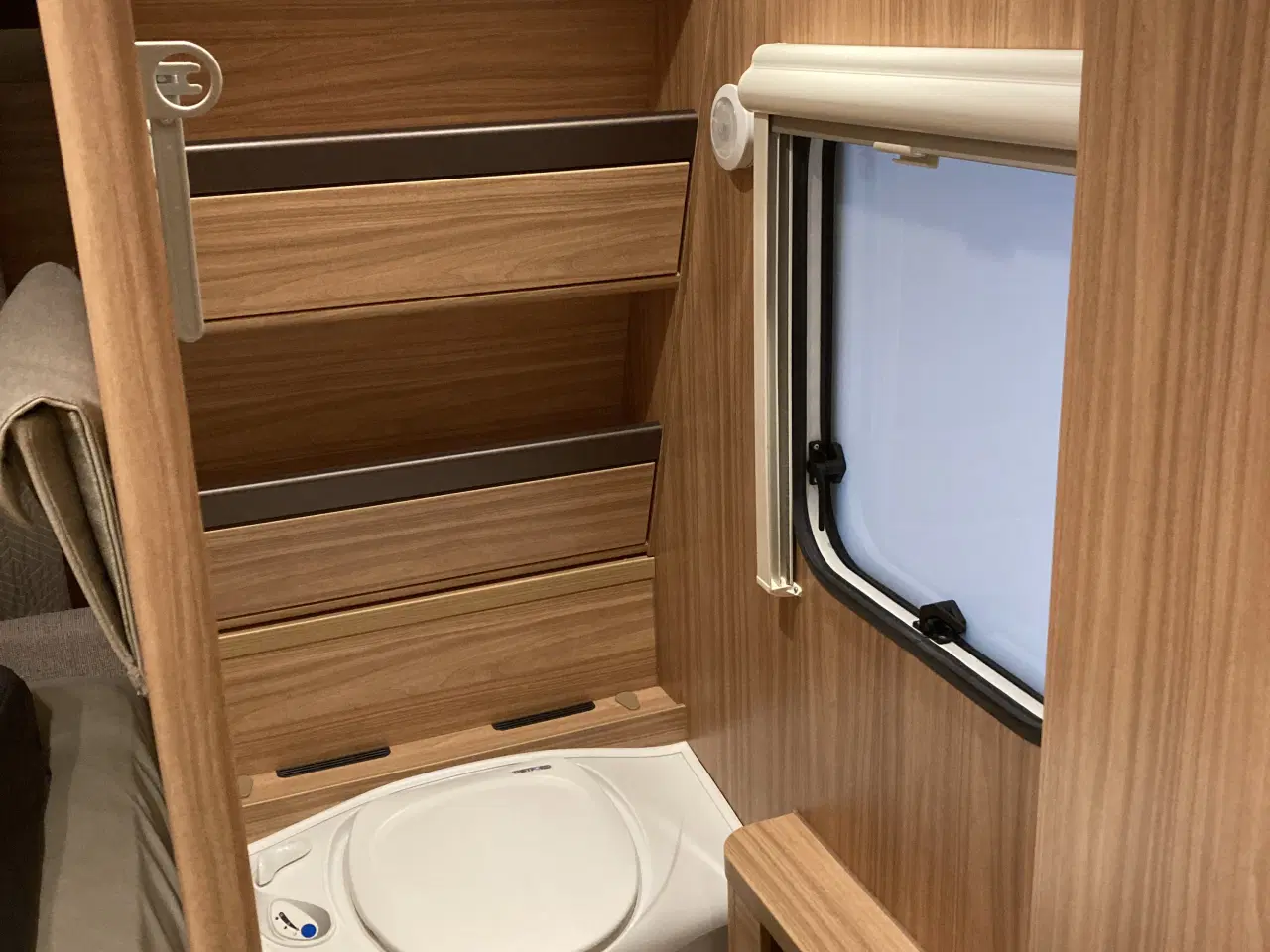 Billede 2 - Hymer Eriba Exciting "60" 560 campingvogn 