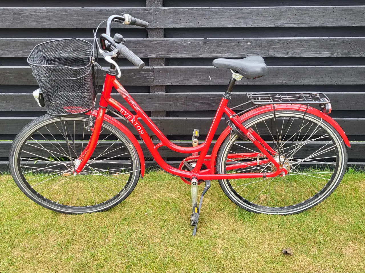 Billede 1 - Dame/pige cykel 