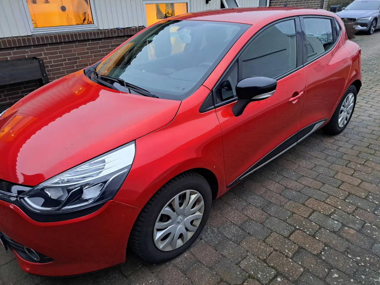 Billede 4 - Meget velholdt Clio IV