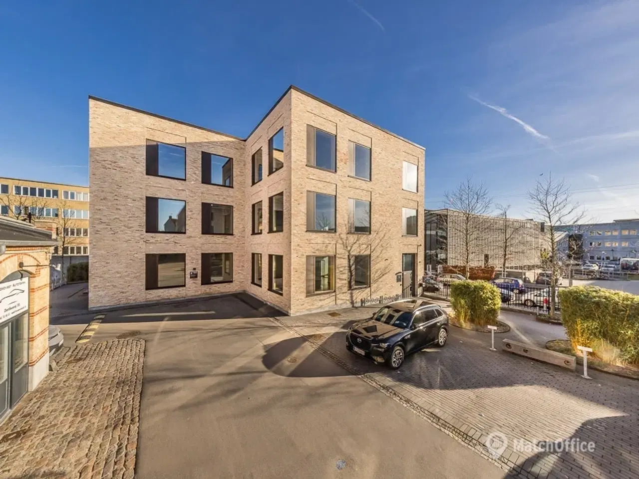 Billede 1 - Kontordomicil med kant  - hvor æstetik og funktion mødes