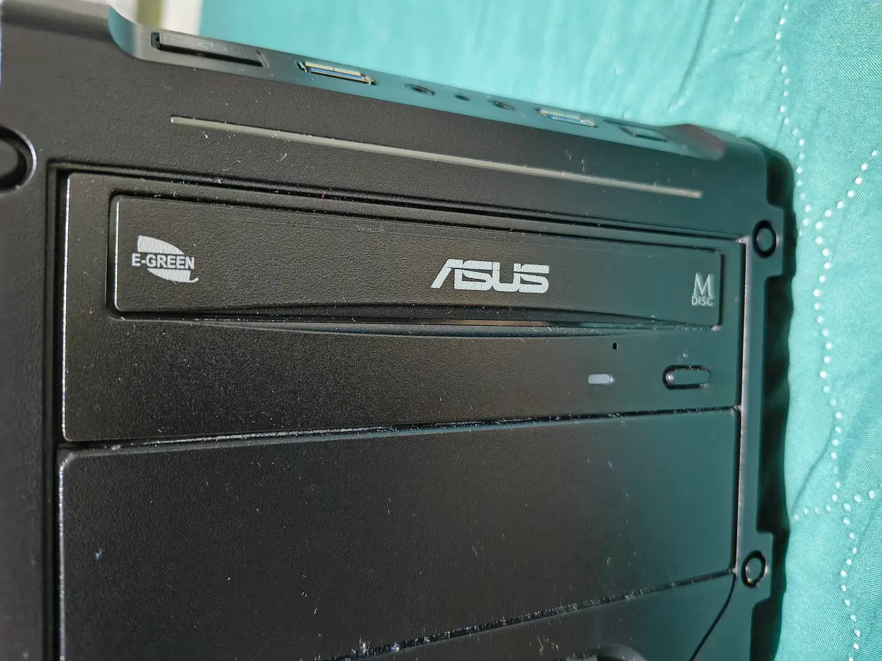 Billede 3 - Corsair Kabinet med sidevindue, og tilbehør