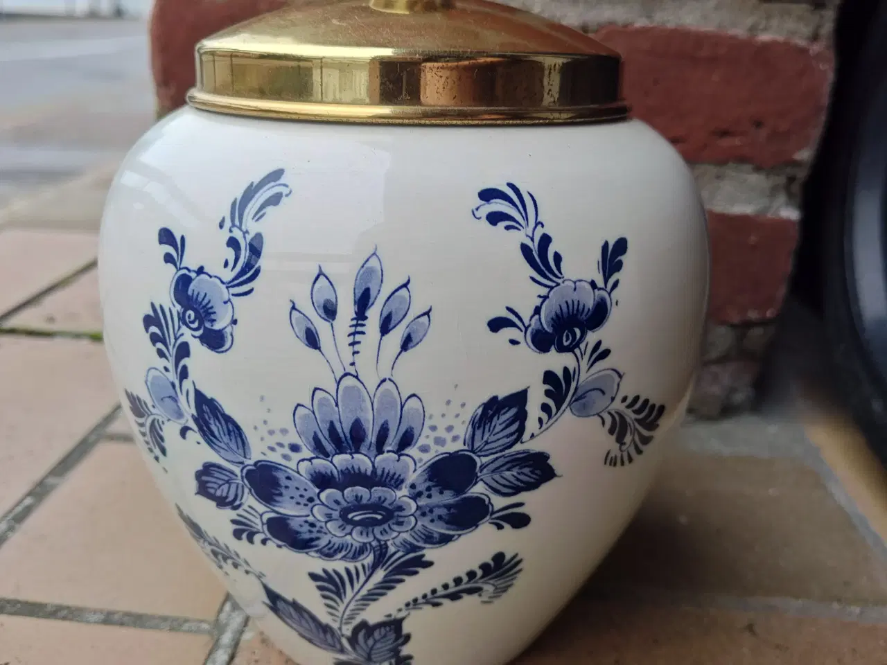 Billede 2 - Tobakskrukke - Håndmalet Delfts