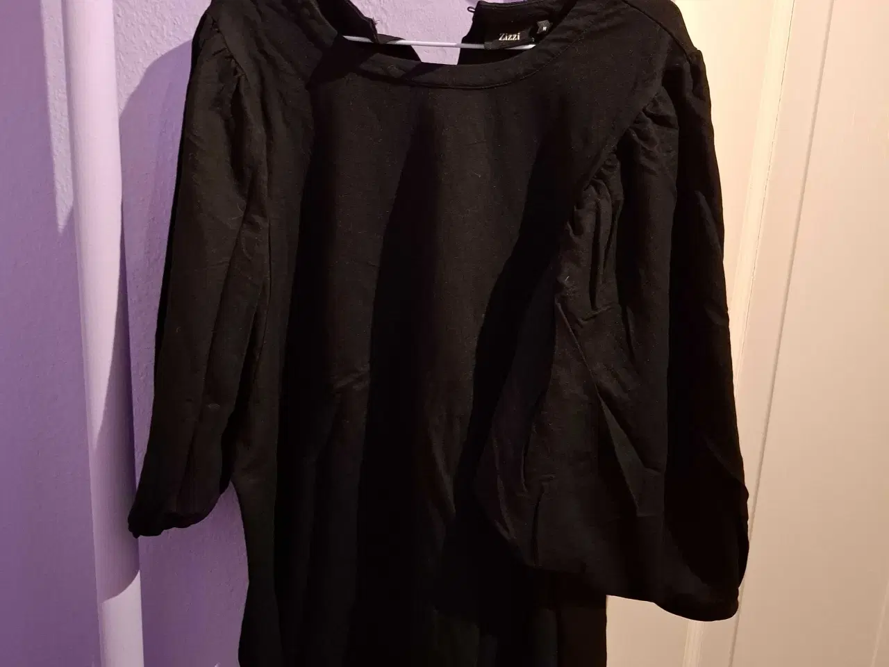 Billede 1 - Flot bluse fra Zizzi I M