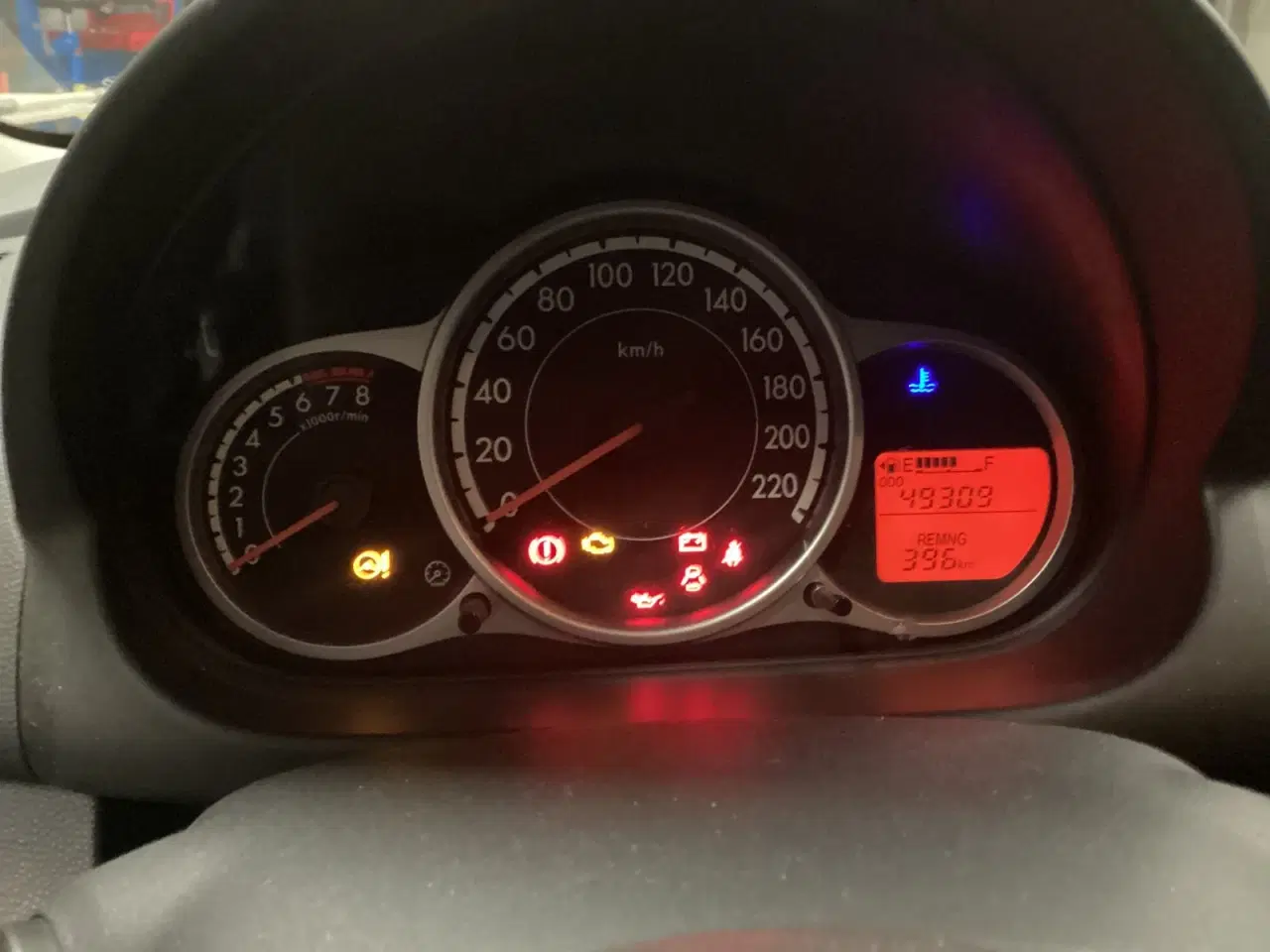 Billede 8 - Mazda 2 1,3 Takara Edition