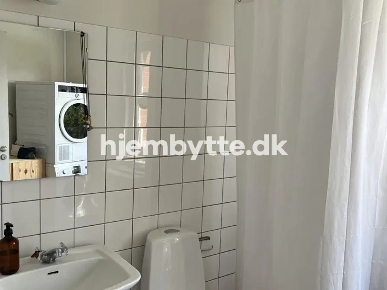 Billede 10 - Hjembytte - Brohusgade