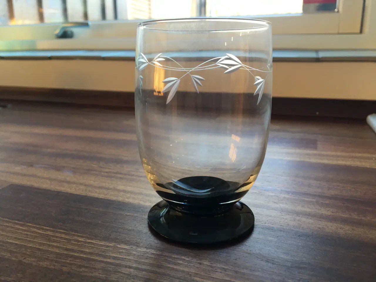Billede 1 - Holmegaard sortfodet glas