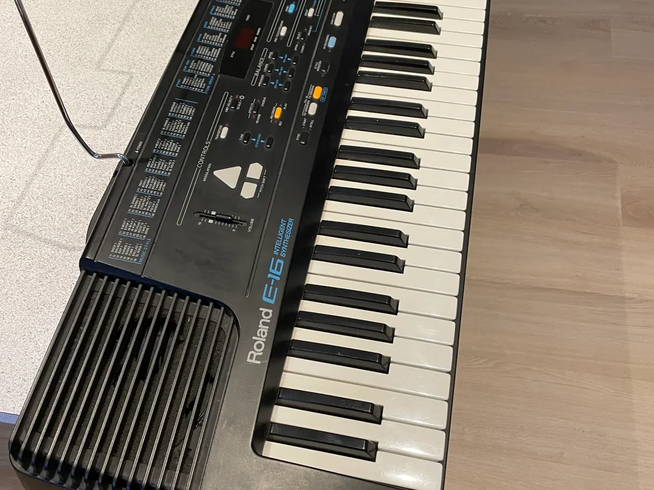 Billede 4 - Keyboard Roland E-16 synthesizer 