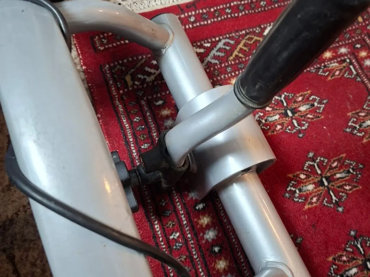 Billede 5 - Thule cykelholder til bil