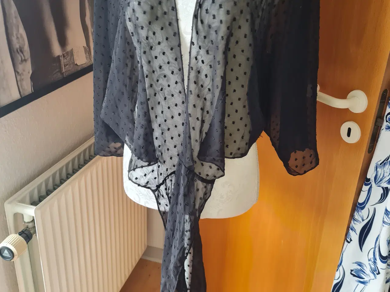 Billede 3 - Bolero fra Shein str 44