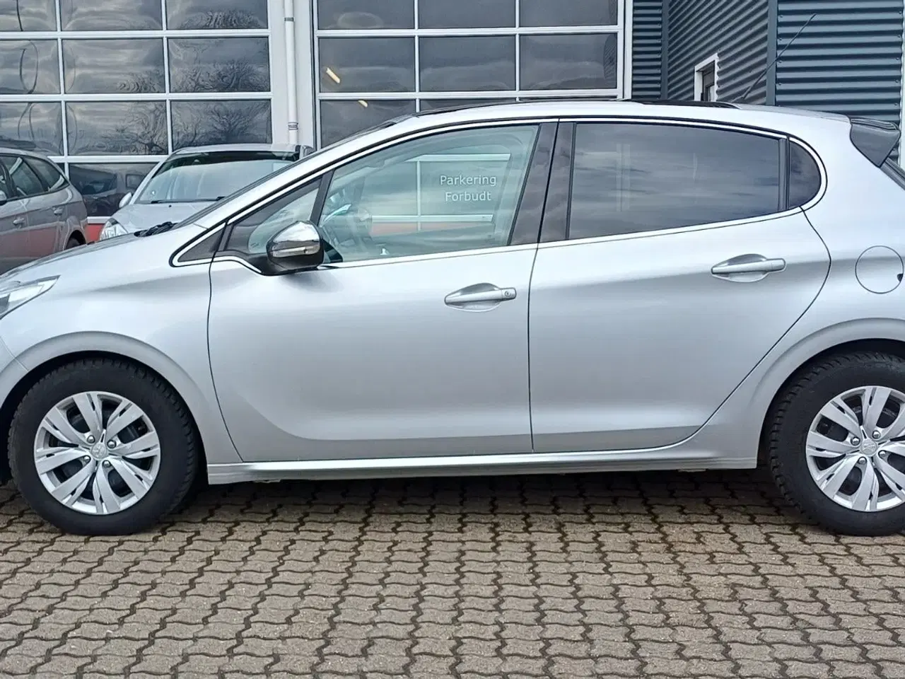 Billede 8 - Peugeot 208 1,6 BlueHDi 100 Allure