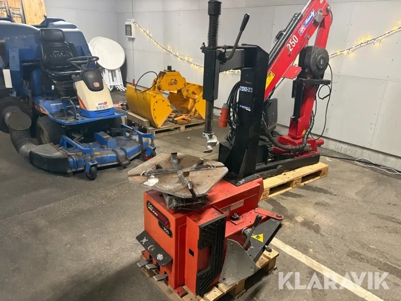 Billede 1 - Dækmaskine John Bean T900