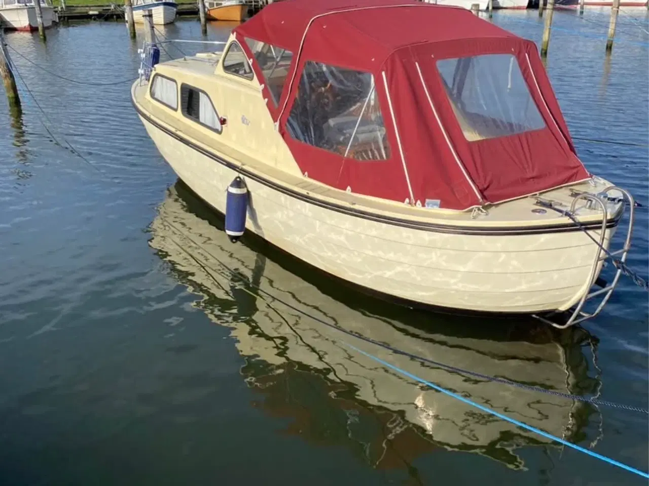Billede 1 - 🚤 Skilsø 23 kabinebåd