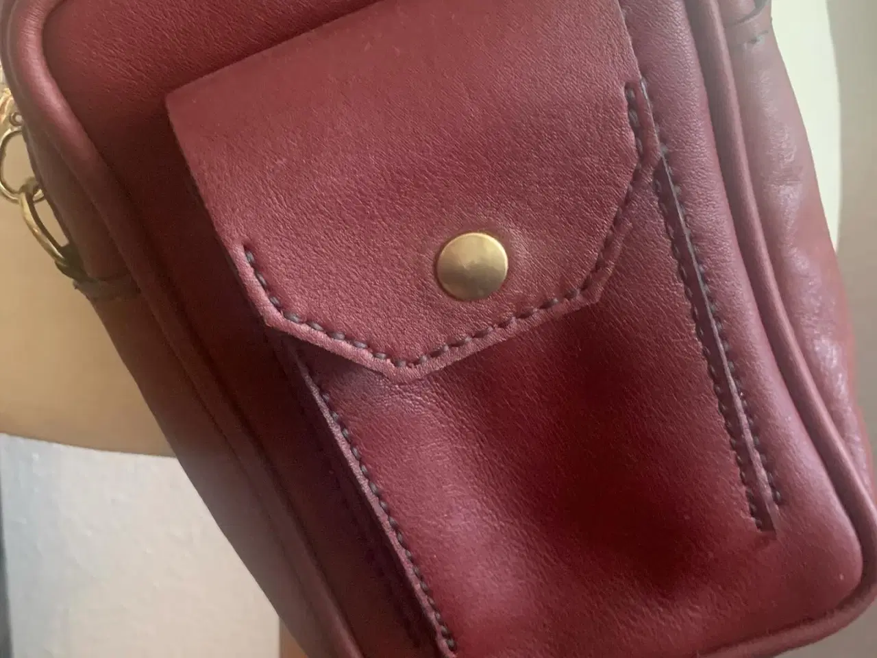 Billede 2 - Crossbody taske i brun læder