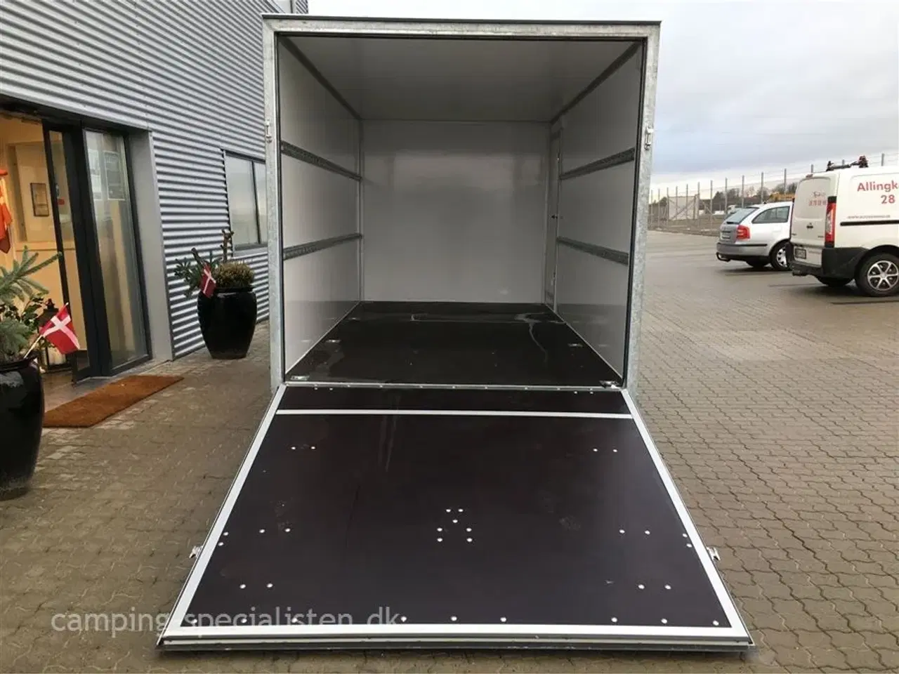 Billede 4 - 2024 - Selandia Cargotrailer Stor 2541 HT 2500 kg    Ny Cargo trailer 2x4 meter Model 2024  Camping-Specialisten.dk Silkeborg og Arhus