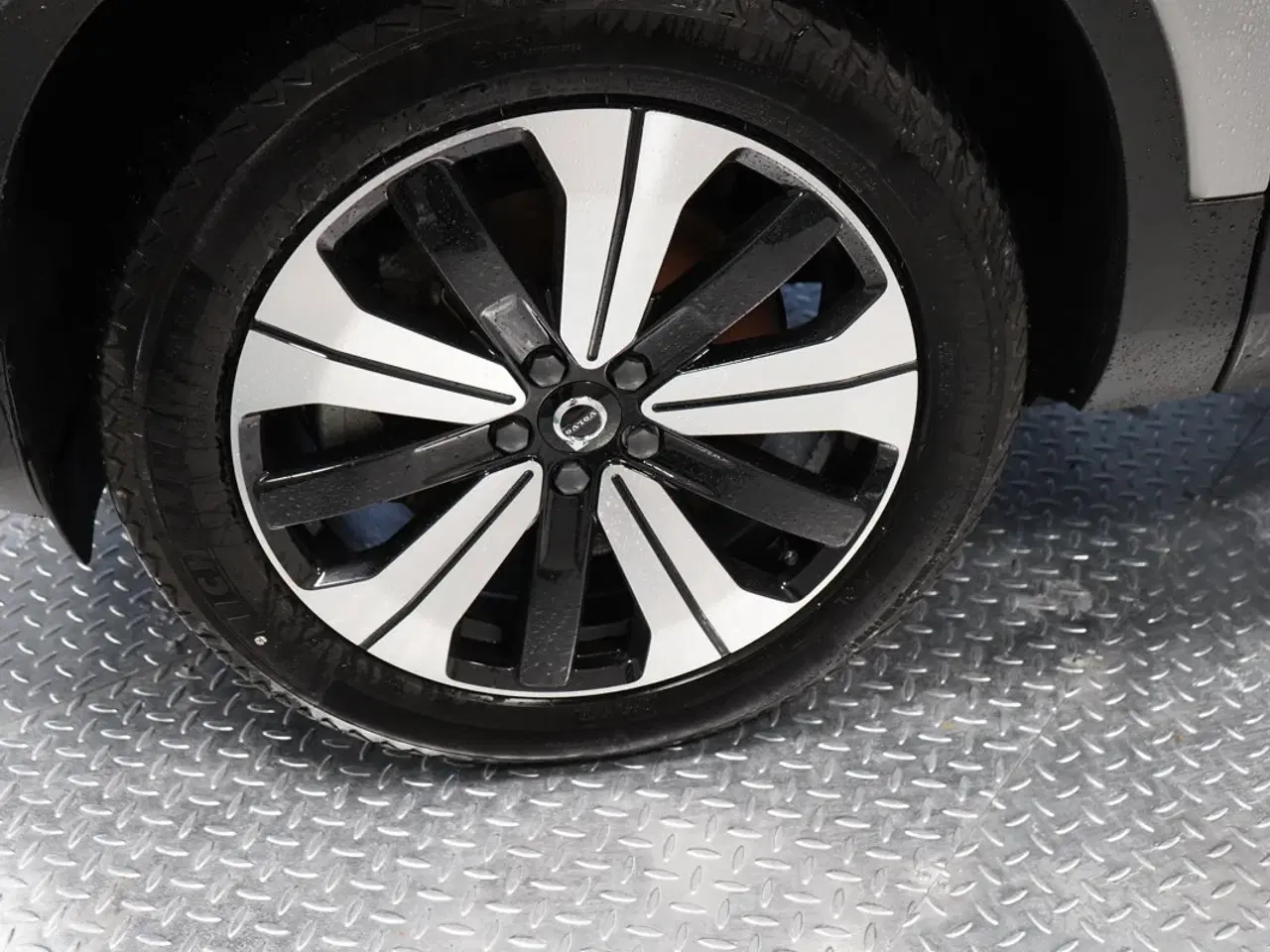 Billede 20 - Elbil i topudstyr - 231 HK – 2023 