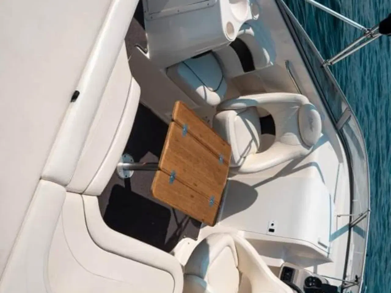 Billede 3 - Rinker Captiva 232