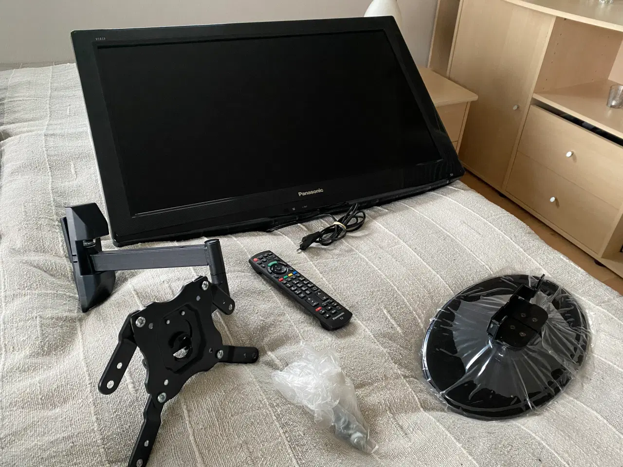Billede 6 - Panasonic 32” TV med dreje vægbeslag.