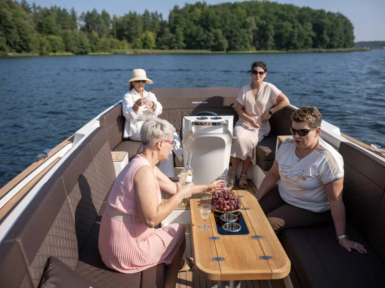 Billede 27 - Corsiva 800 Tender - 40 HK Yamaha/Udstyr