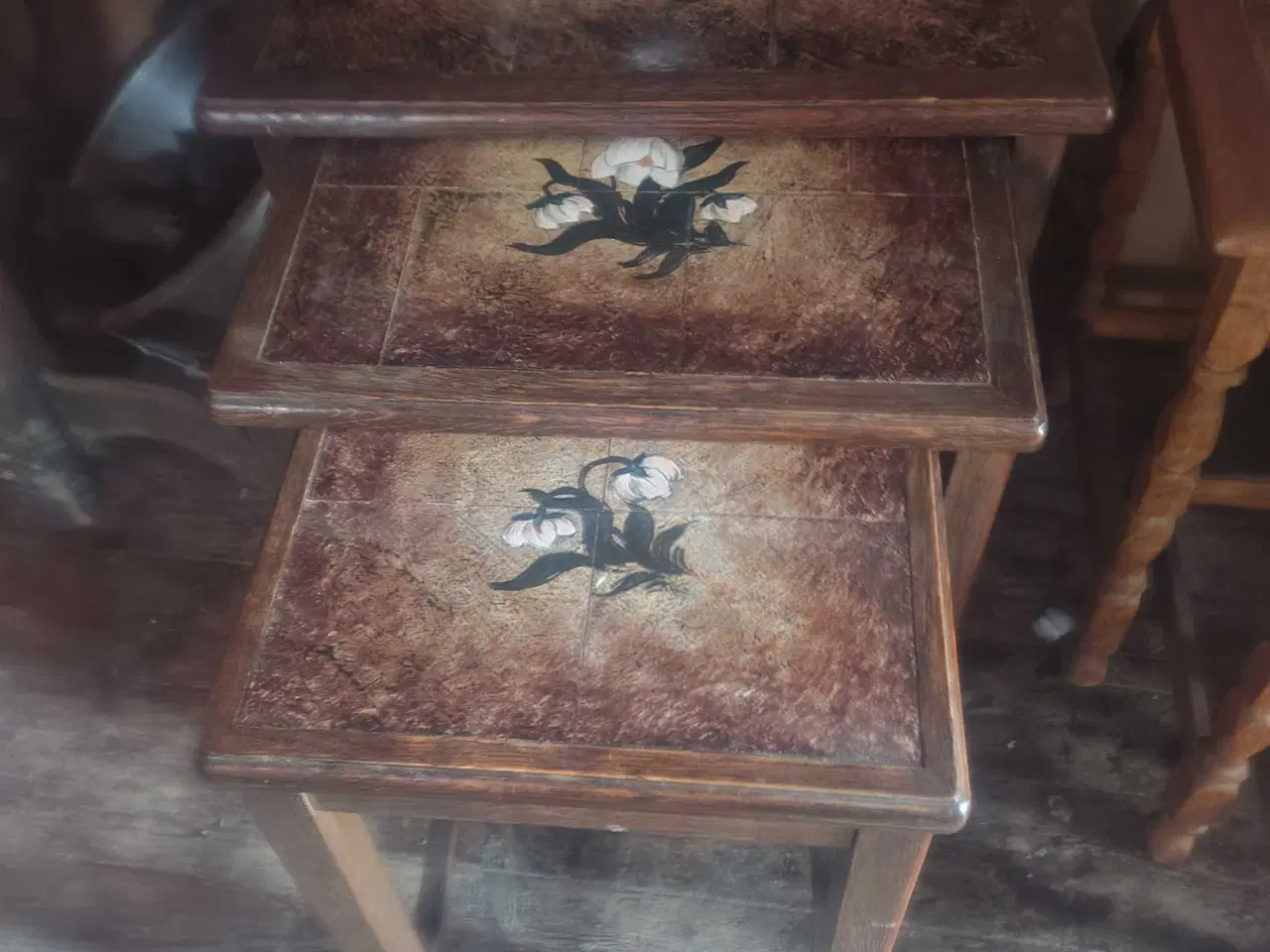 Billede 3 - 2 sæt indskudsborde