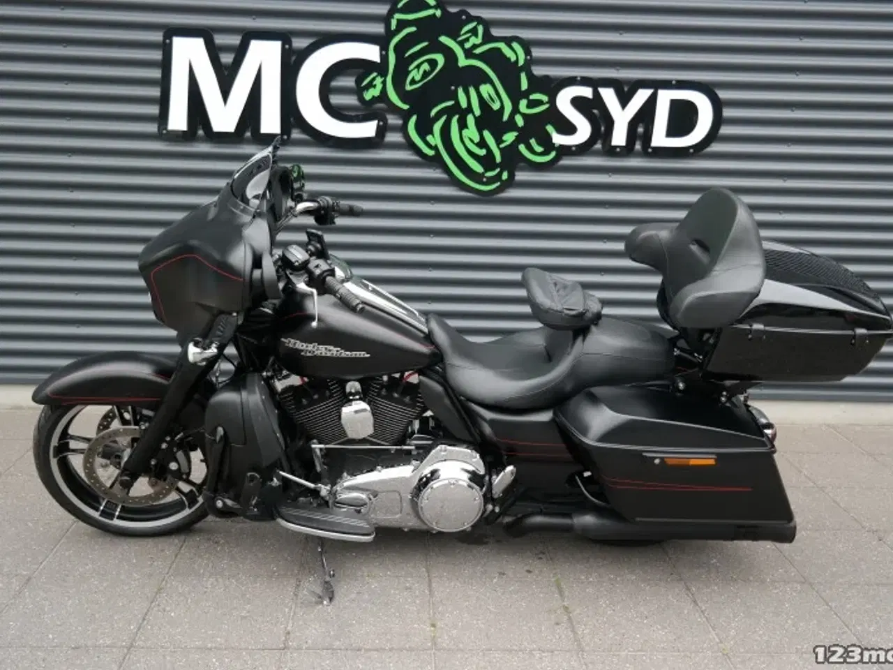 Billede 16 - Harley-Davidson FLHXS Street Glide Special MC-SYD       BYTTER GERNE